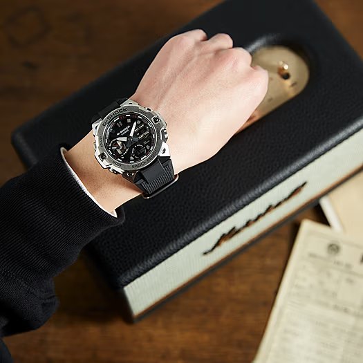 G-Shock GST-B400-1A на руке